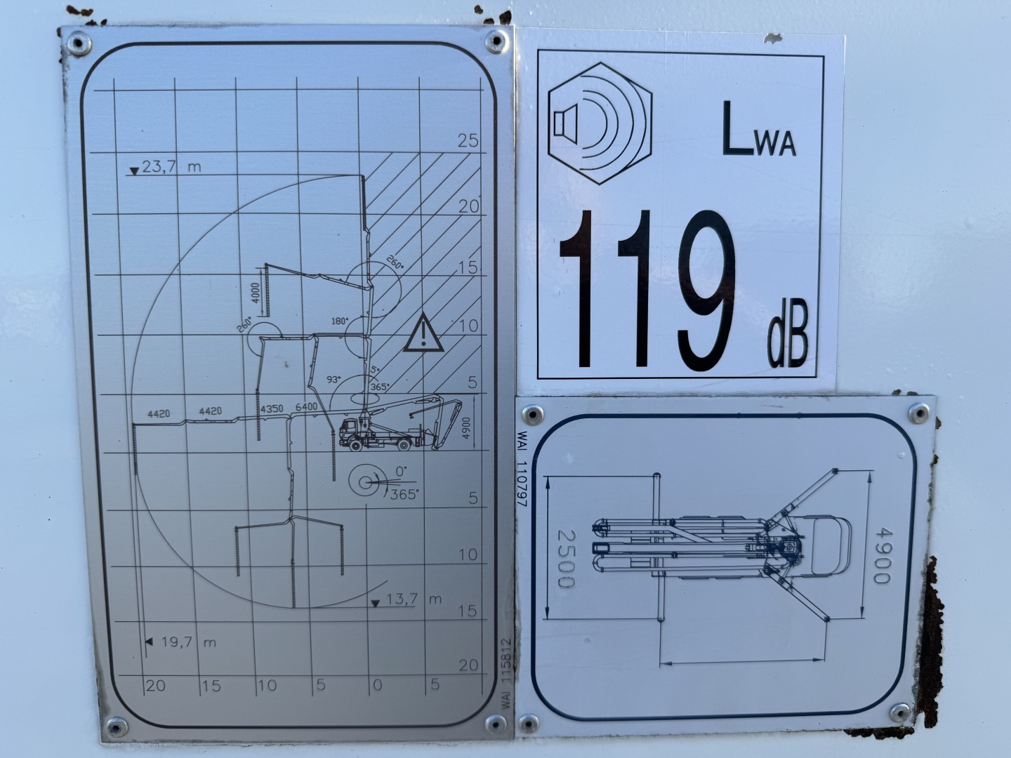 Scania P410 6x4 Liebherr THP 140 H 24 M4 XH Betonpumpe