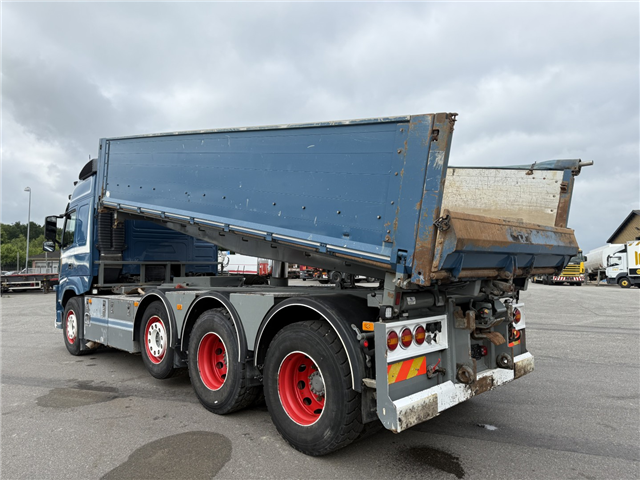 Volvo FM 500 8x4 Pushertridem Tipbil