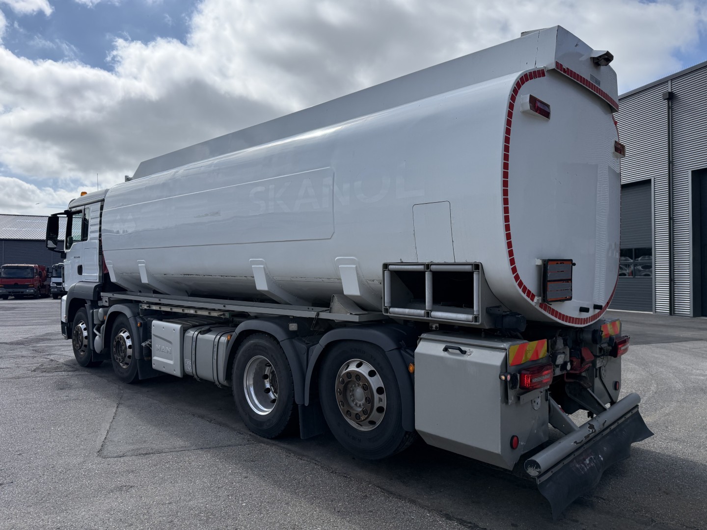 MAN TGS 35.480 8x2*6 Euro 6 23.000 l ADR Tank
