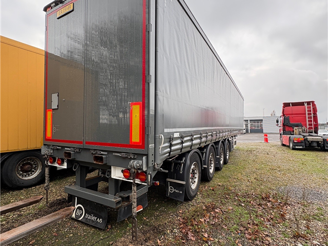 BP Trailer Truck trailer