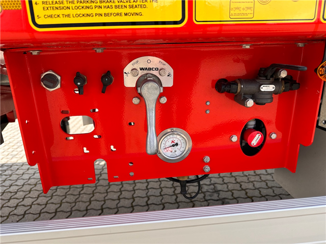 Kässbohrer SPA X4, Udtrækkelig Flatbed