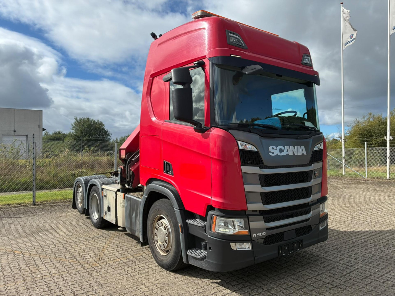 Scania R 500 A6x2NB - HMF kran 2820
