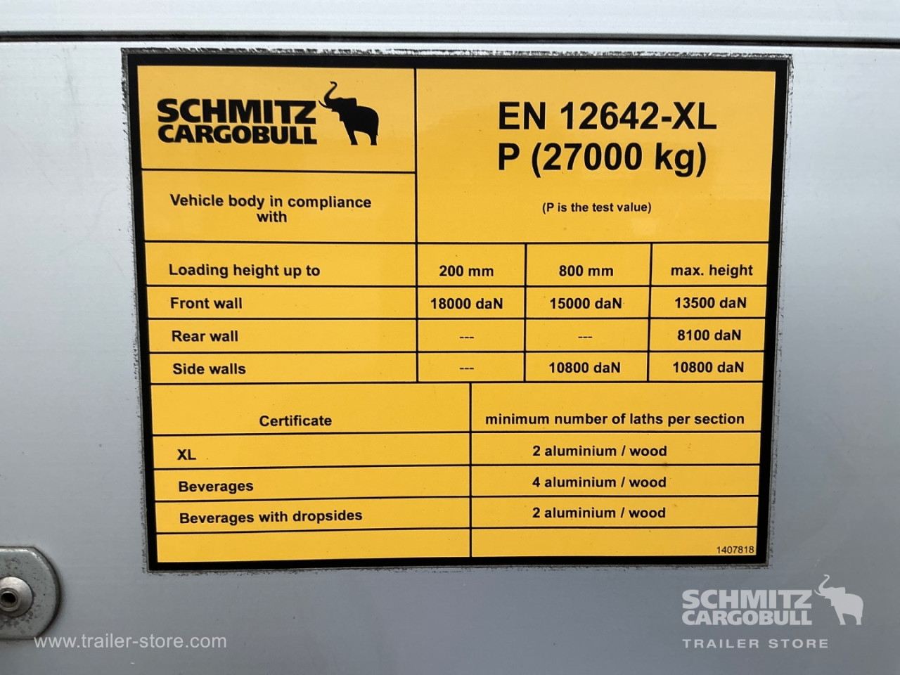 Schmitz Semi Curtainsider Standard , Foldedør højre