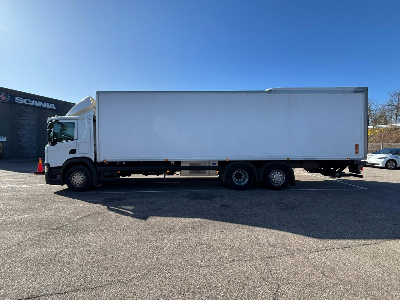 Scania P 320 B6x2*4NB - kølebil