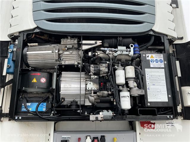 Schmitz Semi Reefer Meat hanging system