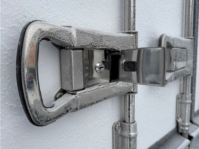 Piako 2 & 3 - Akslet Linktrailere med Dobbeltstock og fuld sideåbning sælges.