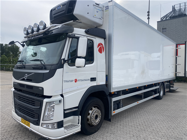 Volvo FM 330