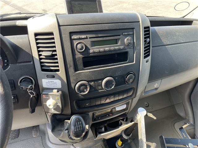 Mercedes 516 CDI Versalift VT-155-FZ 15,6 m.