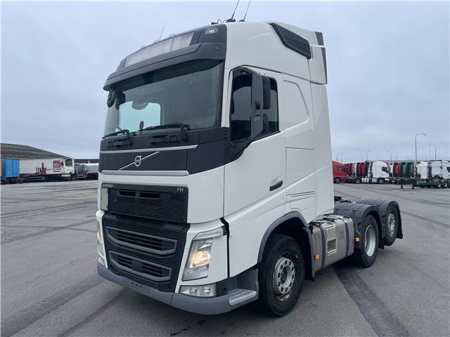 Volvo FH460 6x2 Globetrotter Euro 6