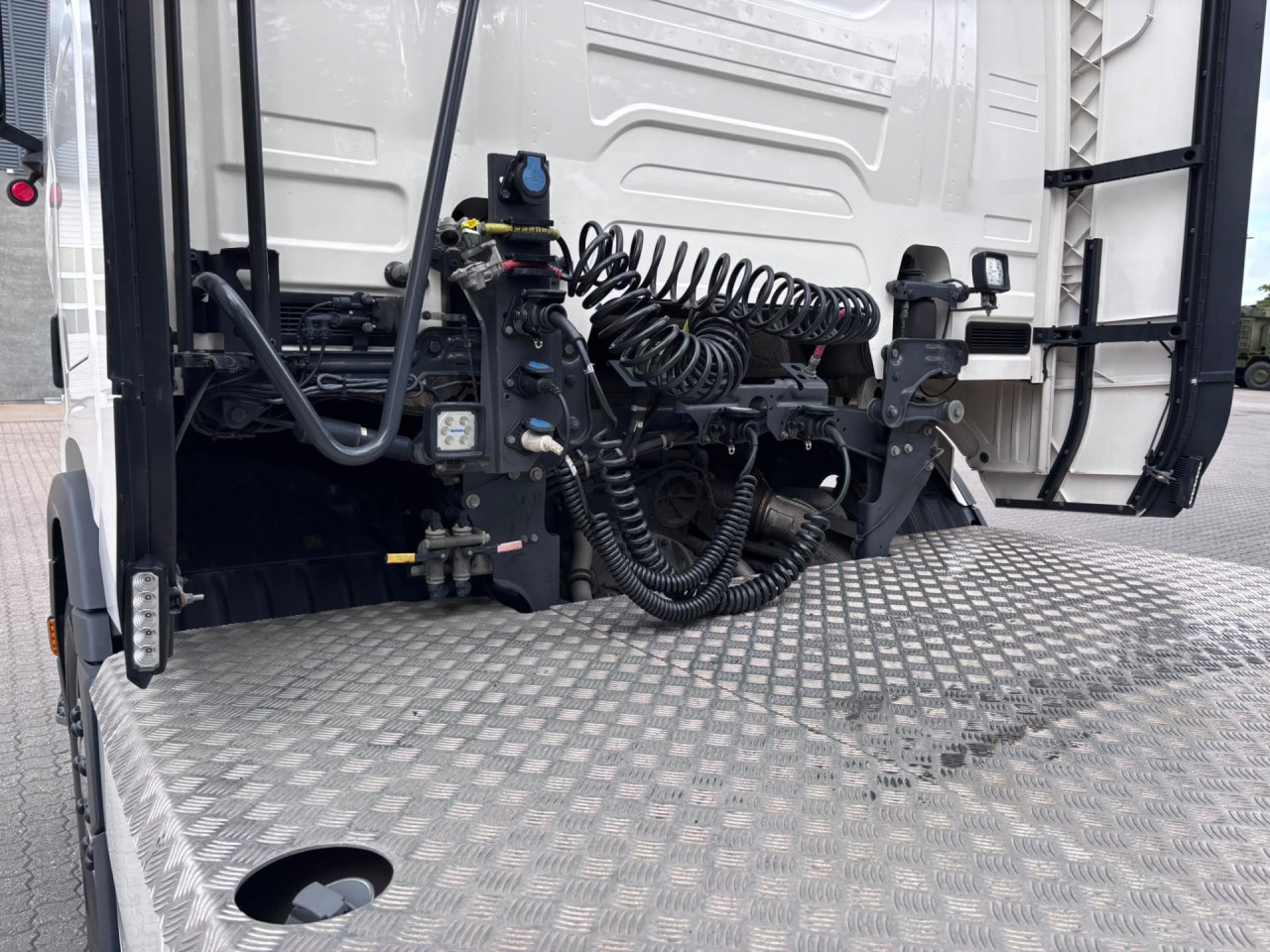 Scania R 560 A6x2NB