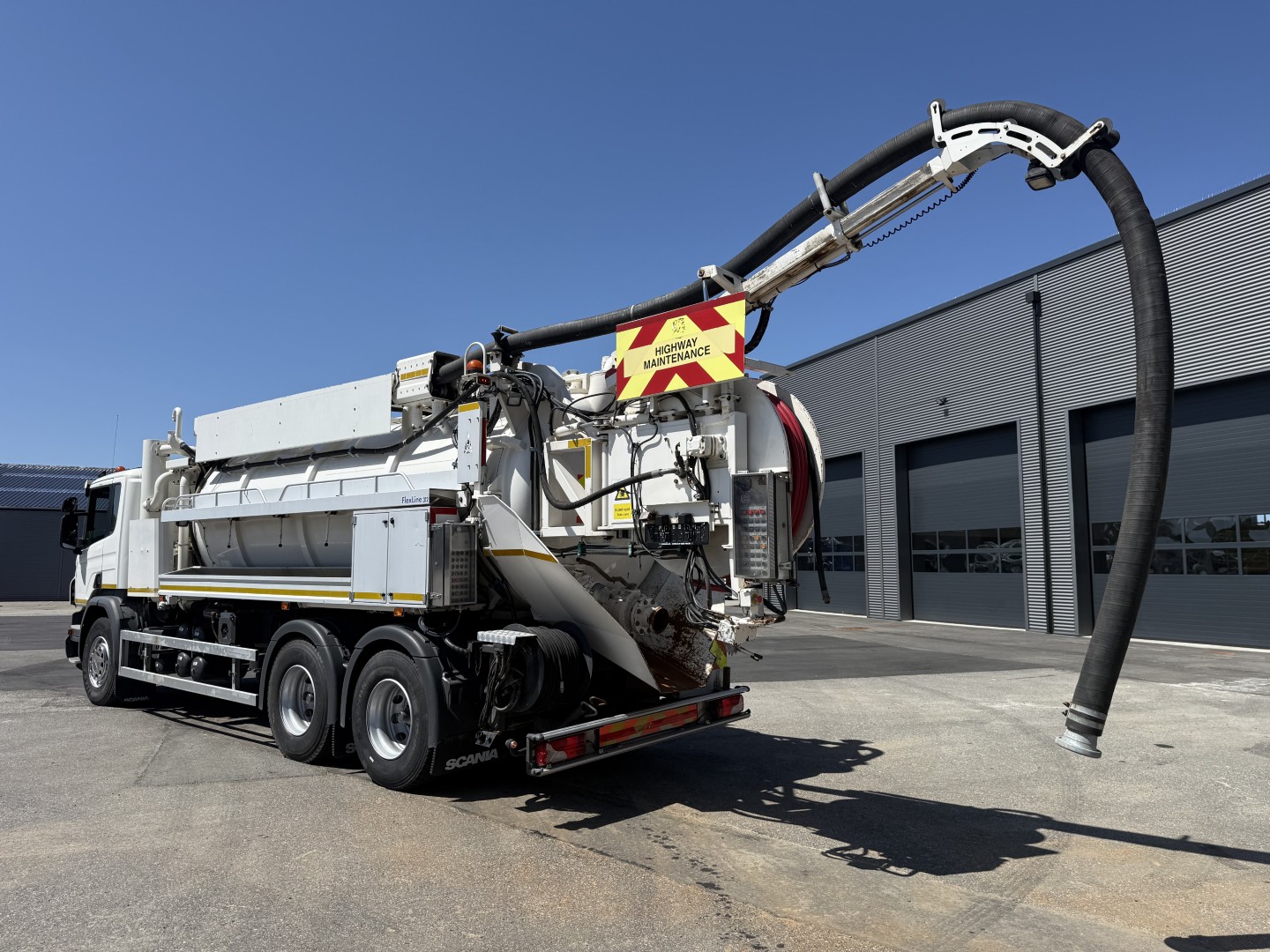 Scania P360 6x4 Hvidtved Larsen Flexline 312 Euro 6