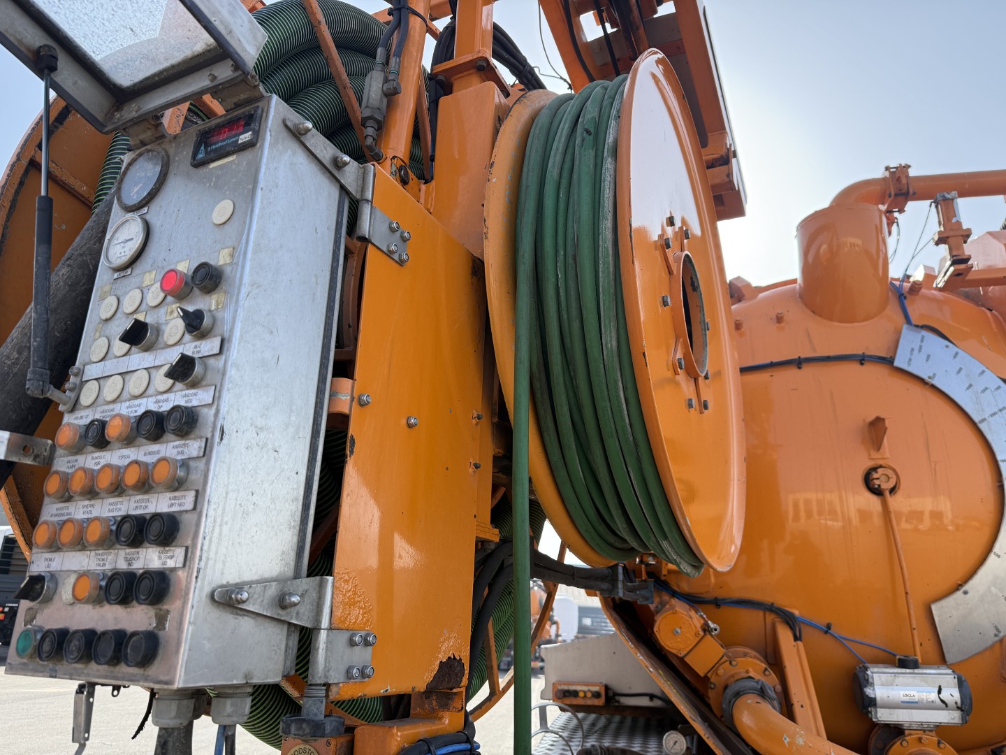 Scania P380 8x2*6 Hvidtved Larsen Flexline 414