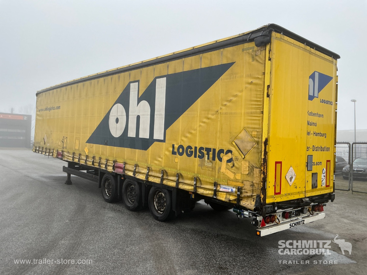 Schmitz Semi Curtainsider Mega