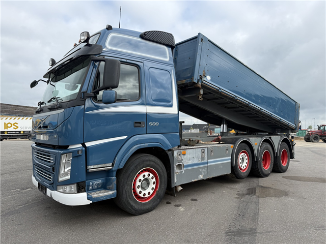 Volvo FM 500 8x4 Pushertridem Tipbil