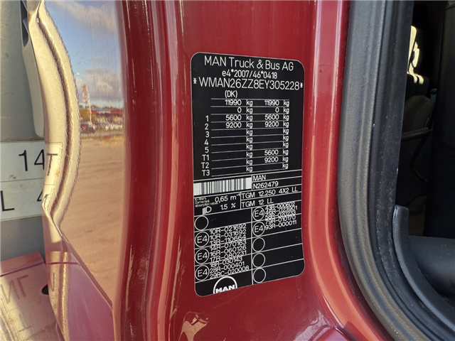 MAN TGM 14.250 4x2 VM-Tarm 5.600 l. Rustfri stål PED Kombi / Euro 6