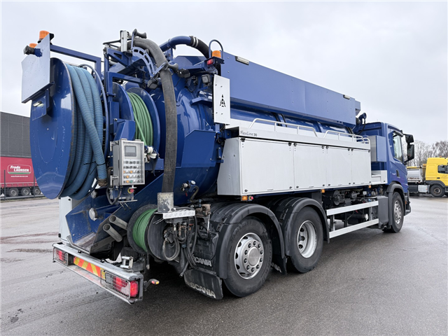 Scania P360 6x2*4 Hvidtved Larsen Flexline 310