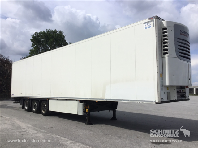 Schmitz Semi Reefer Meat hanging system