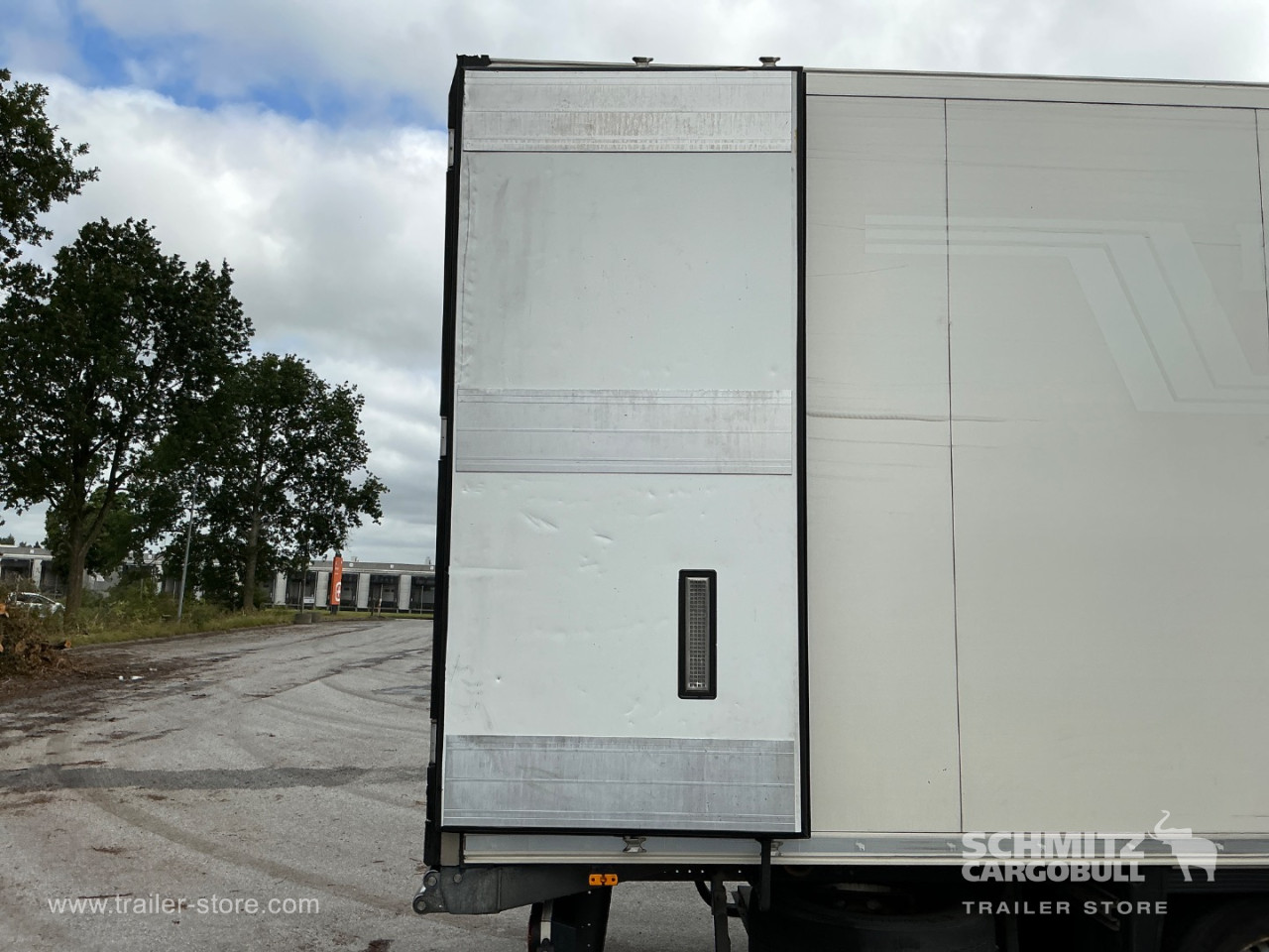 Schmitz Semi Reefer Meat hanging system