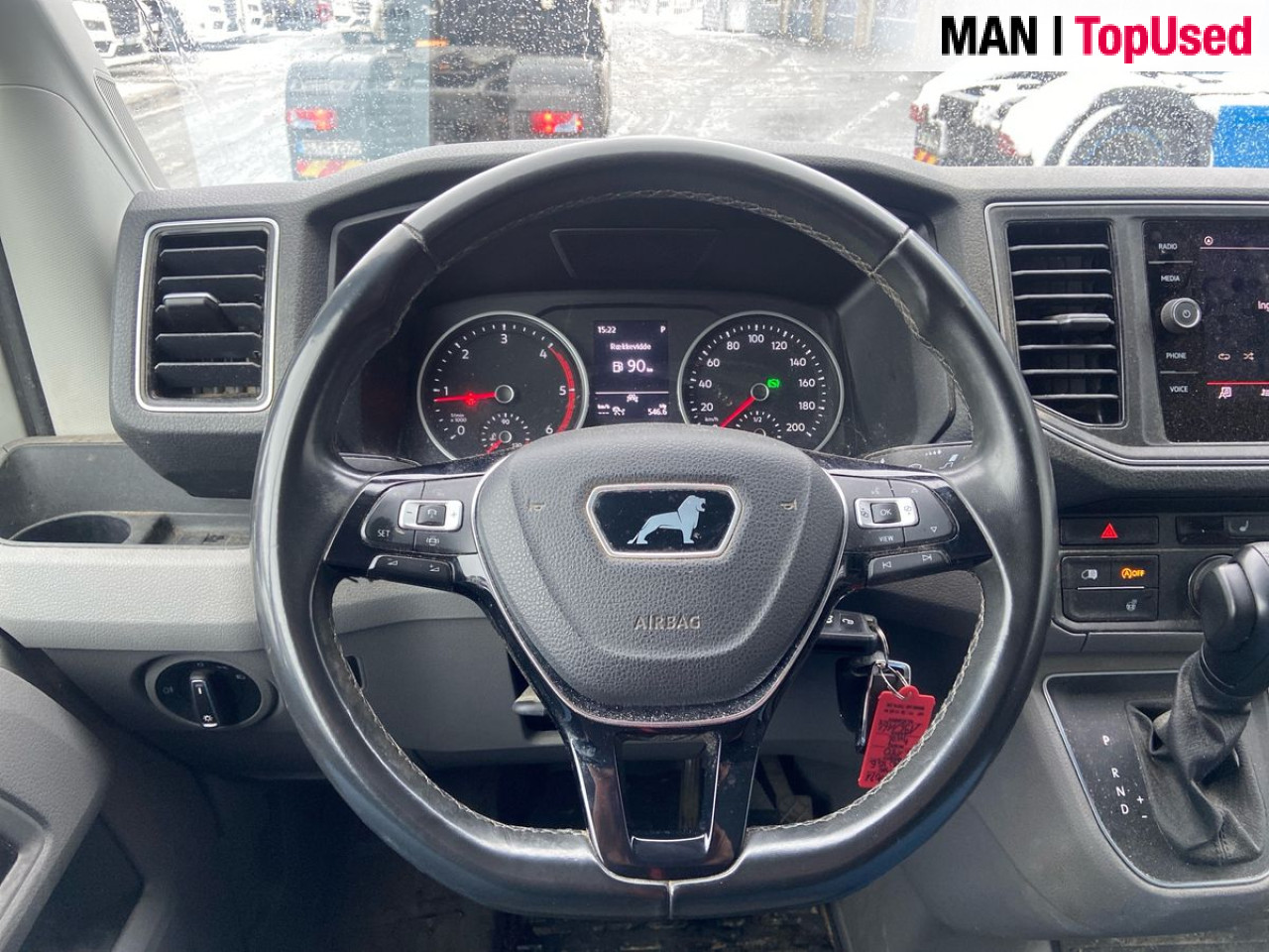 MAN TGE 3.180 4X2F SB