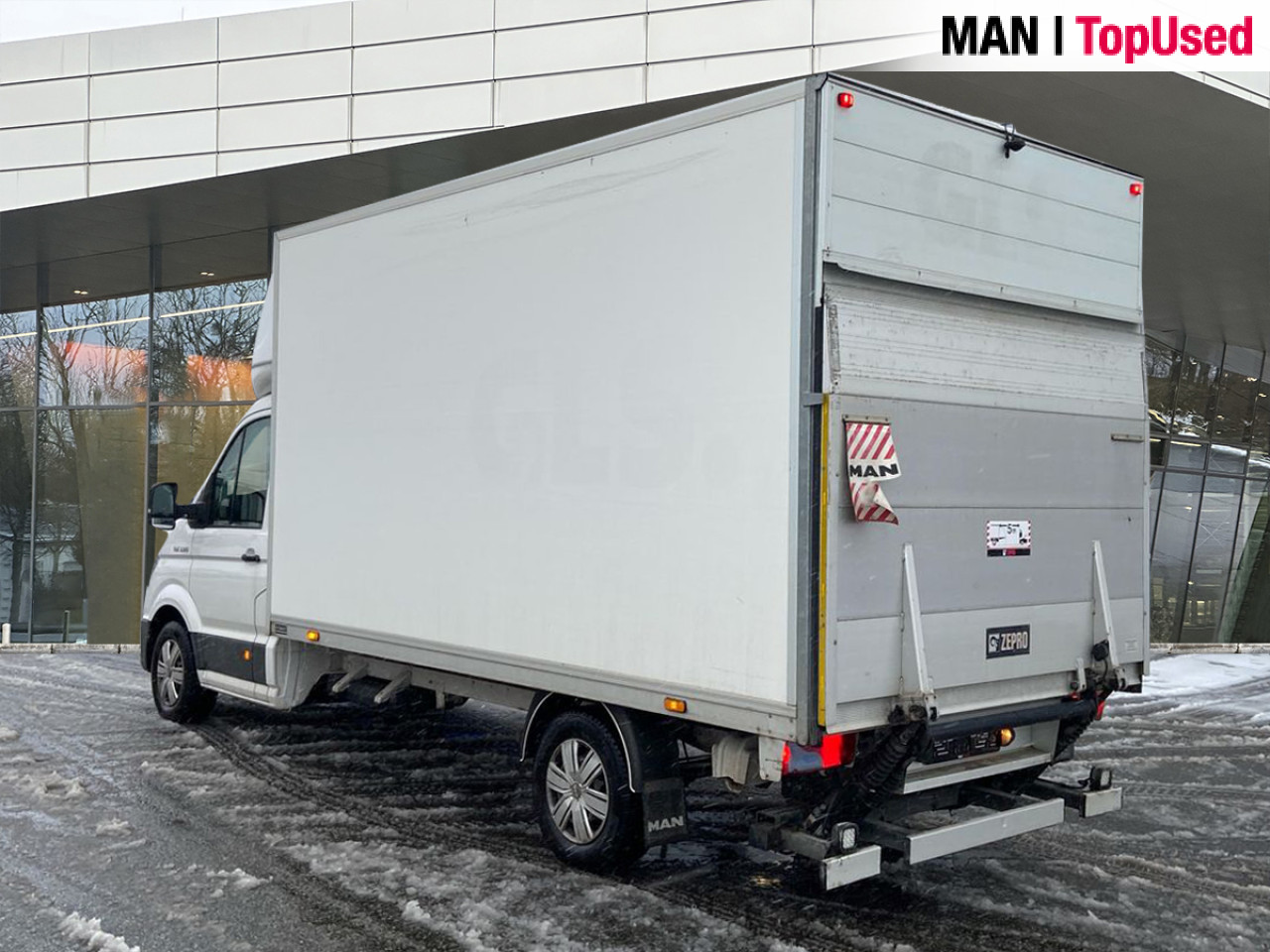 MAN TGE 3.180 4X2F SB