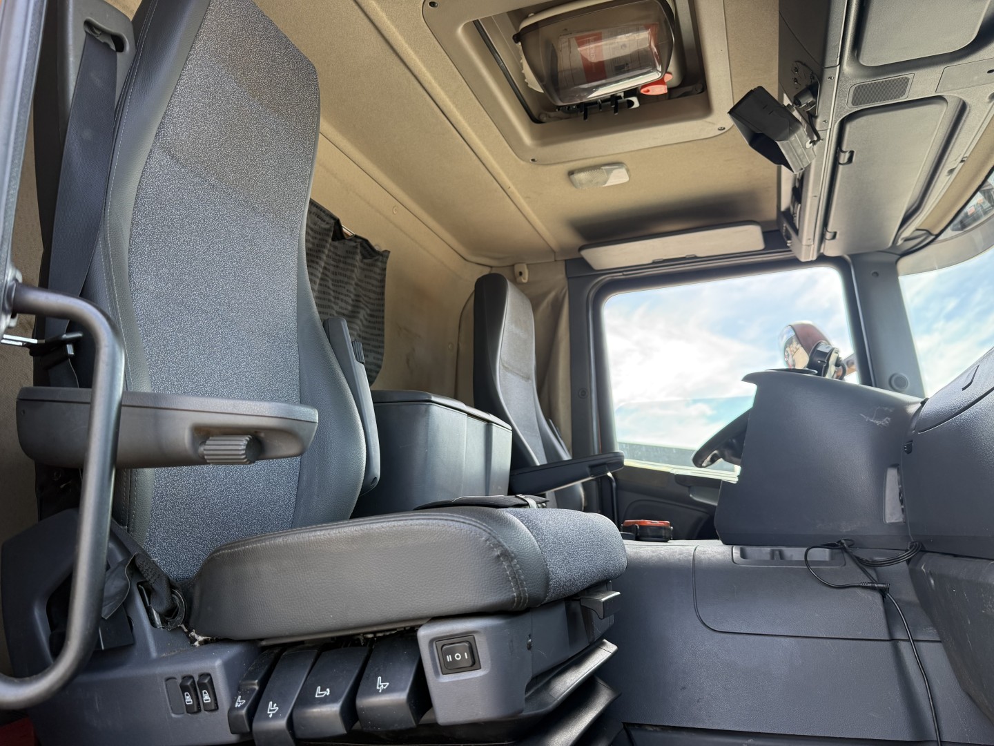 Scania P380 8x2*6 Hvidtved Larsen Flexline 414