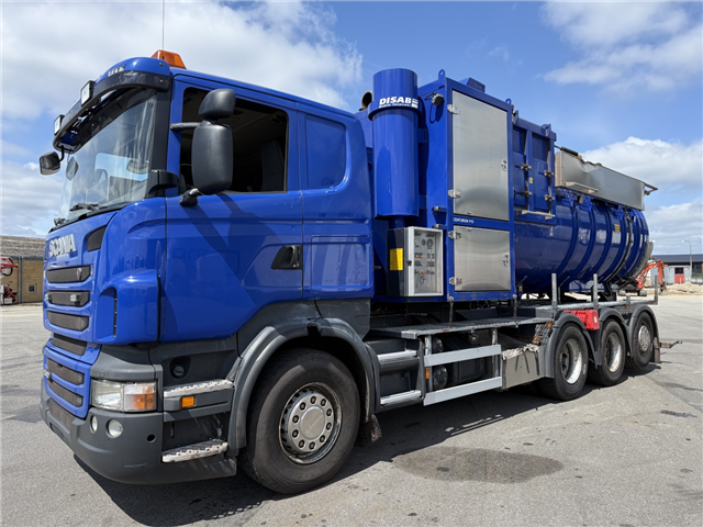 Scania R420 8x4*4 Disab Centurion P10 Tørsuger