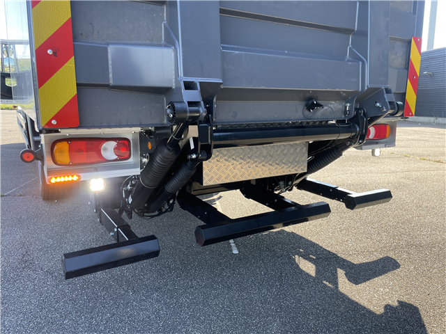 Iveco Eurocargo ML120E25/P