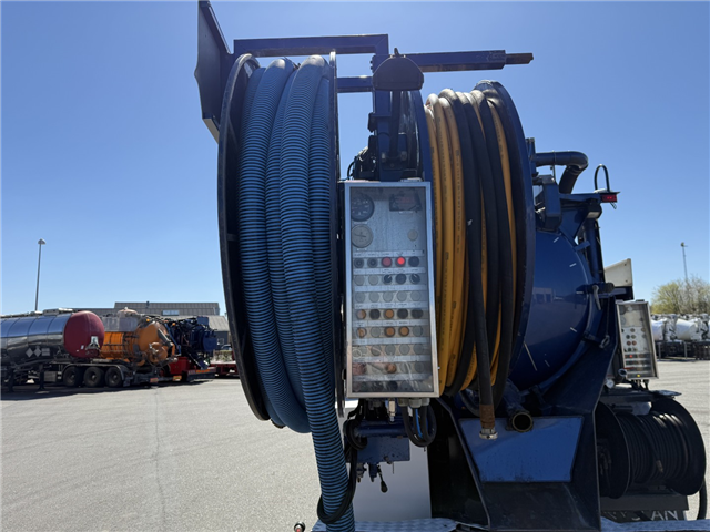 Scania P310 4x2 Hvidtved Larsen Flexline 207 Partikelfilter