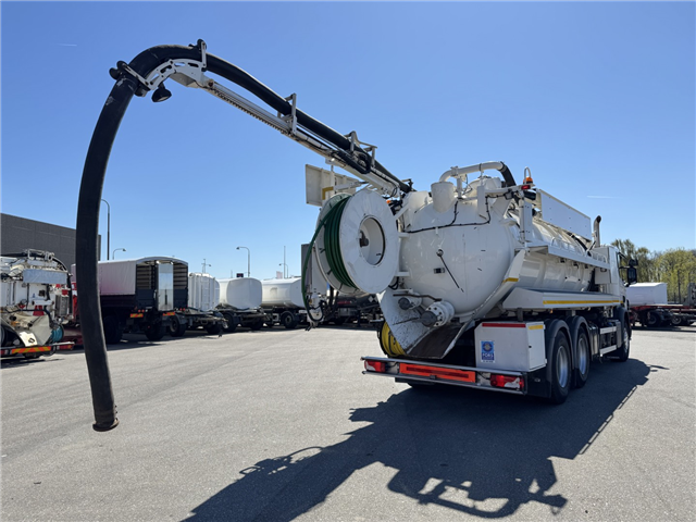 Scania P360 6x4 Hvidtved Larsen Flexline 312 Euro 6