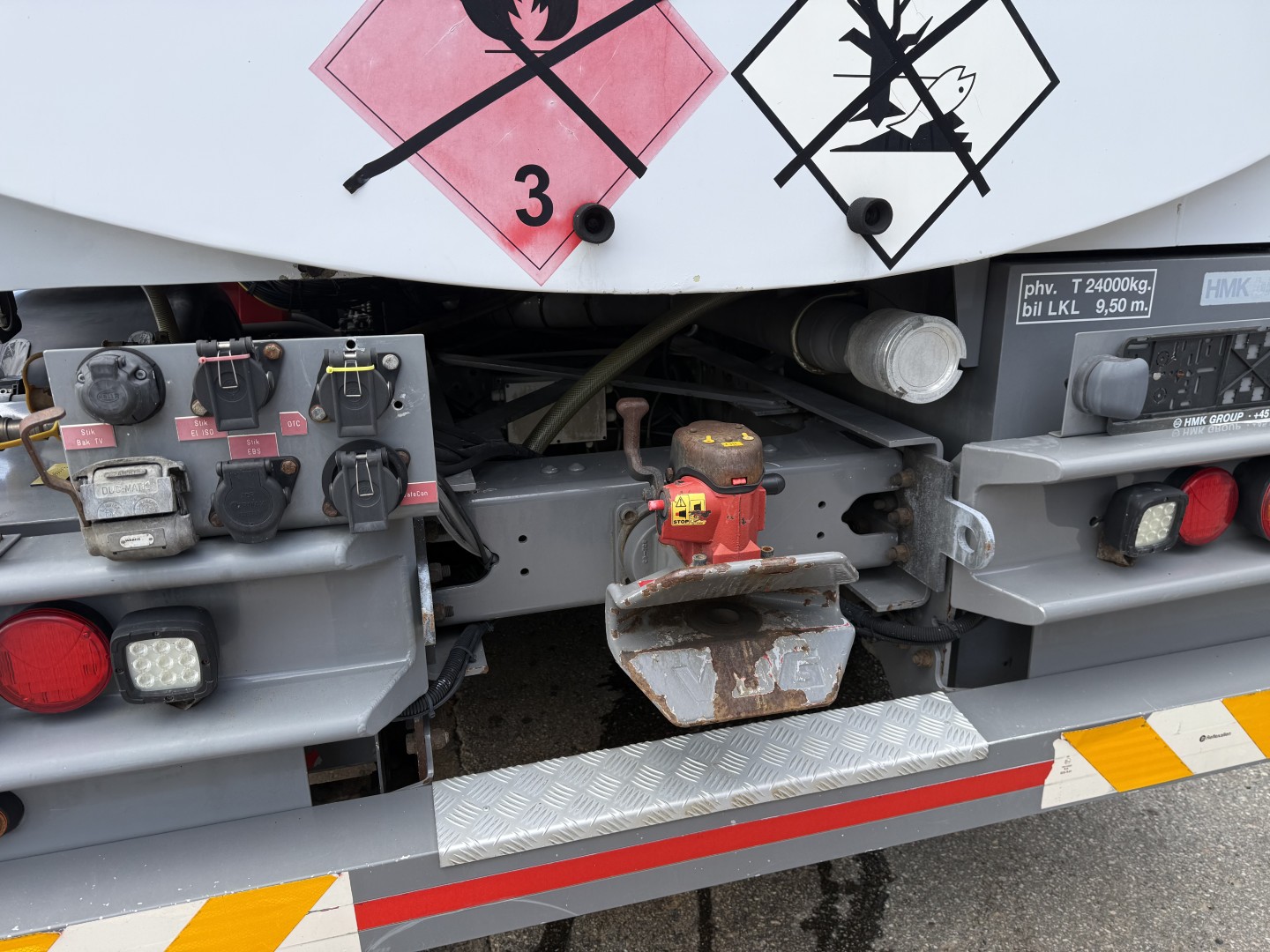 Scania P400 8x2*6 24.000 l. ADR Tank