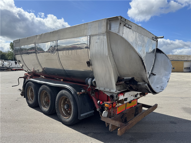 Kel-Berg 3 akslet asfalt tipkærre