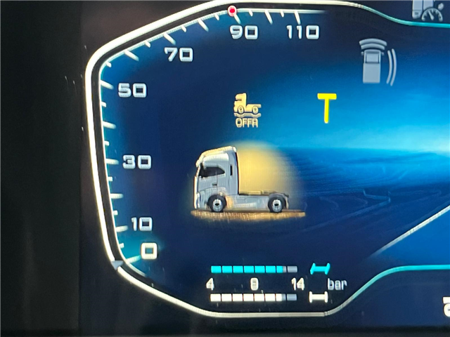 Iveco X-Way 8x4 1+3 580Hp opbygget med HIAB kran & Sawo hejs