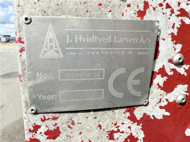 Case 240 Puma - Hvidtved Larsen 10.000 L KombiLine Slamsuger