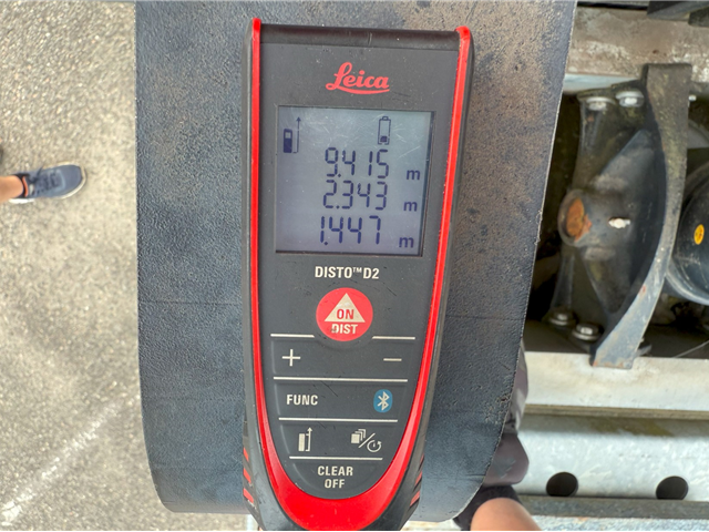 Leci 3 akslet Galvaniseret Tip Chassis med 9,4 m Hardox Kasse