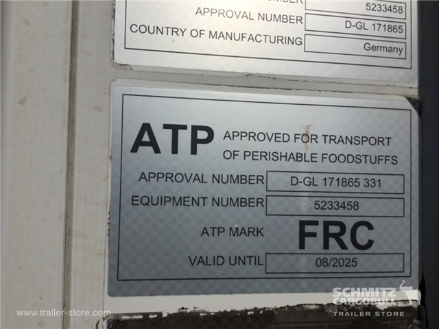 Schmitz Semi Reefer Meat hanging system