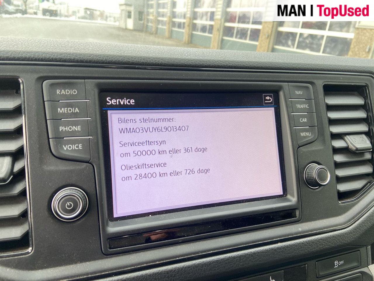 MAN TGE 3.180 4X2F SB