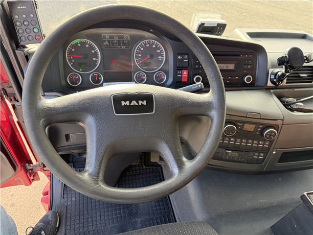 MAN TGM 14.250 4x2 VM-Tarm 5.600 l. Rustfri stål PED Kombi / Euro 6