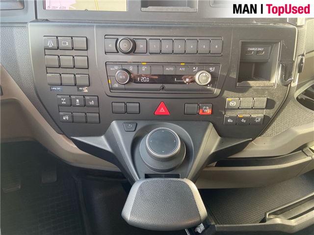 MAN TGX 26.470 6x2/4 BL SA