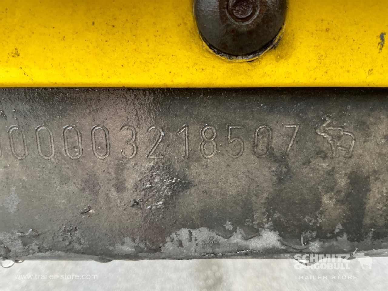 Schmitz Semi Curtainsider Mega