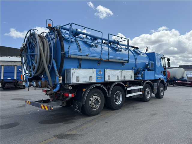 Renault Premium Lander 430.32 DXI 8x2*6 Simon Moos 18.100 L