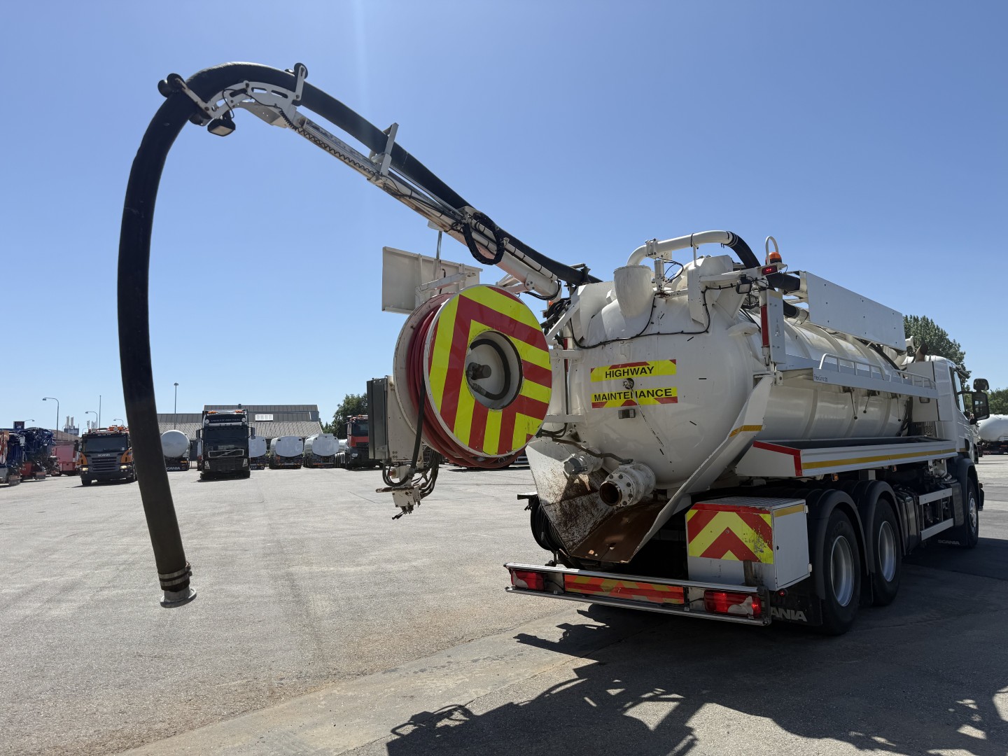 Scania P360 6x4 Hvidtved Larsen Flexline 312 Euro 6