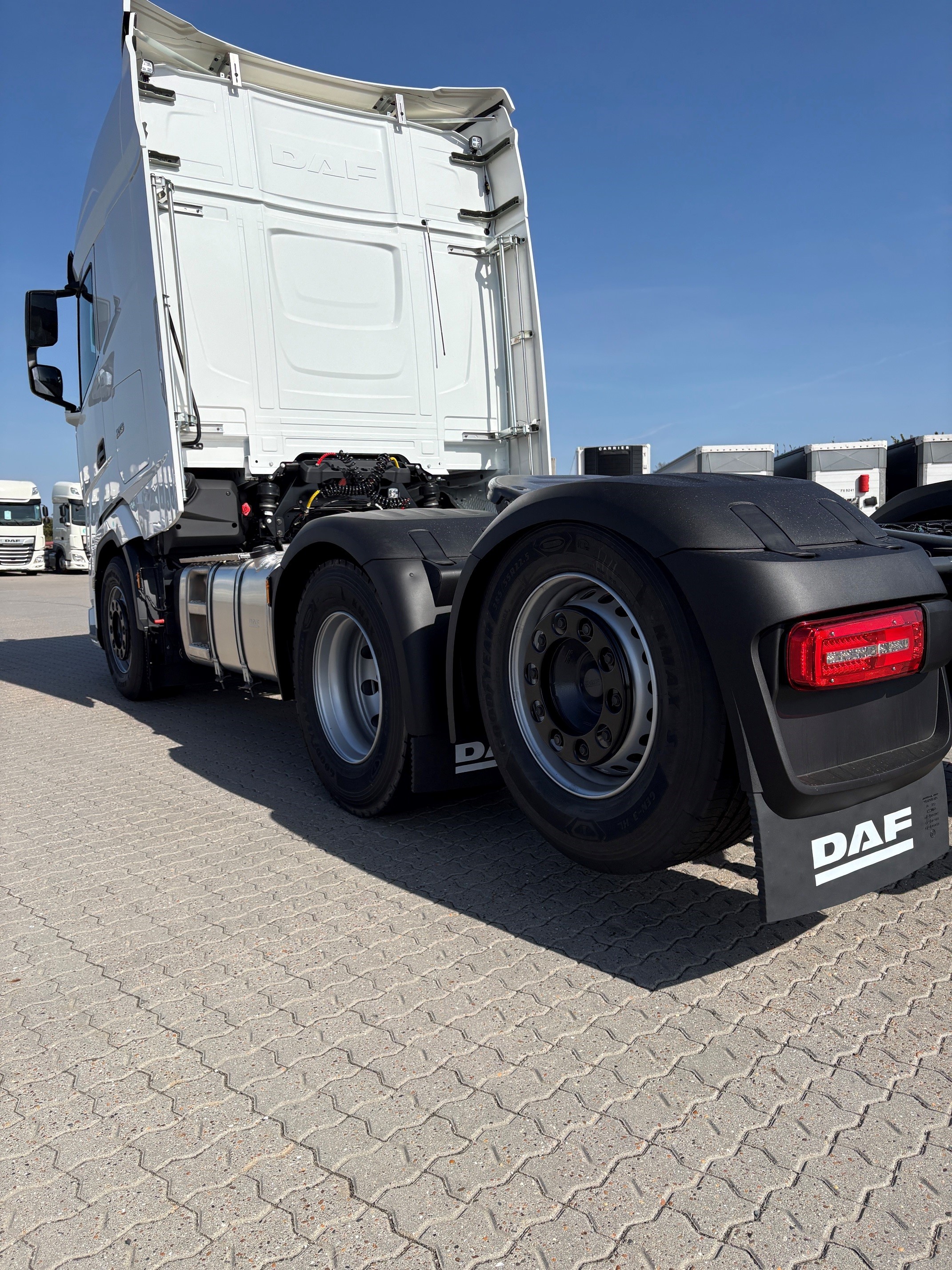 DAF XG FTN 530 Drejbar boggie