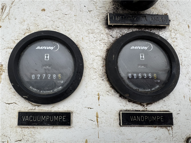 MAN 35.464 8x8 Hvidtved Larsen 9000 L