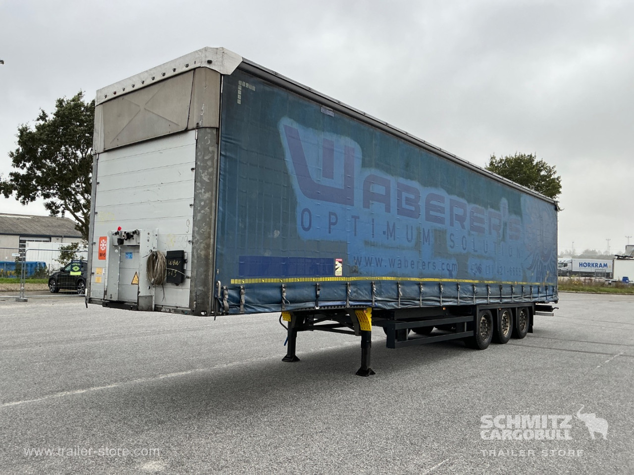 Schmitz Semi Curtainsider Mega