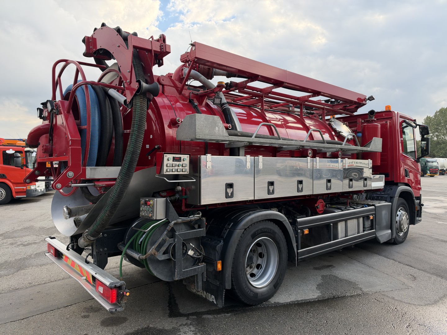 Scania P280 4x2 Simon Moos SLS1648 8.000 l. Kombi