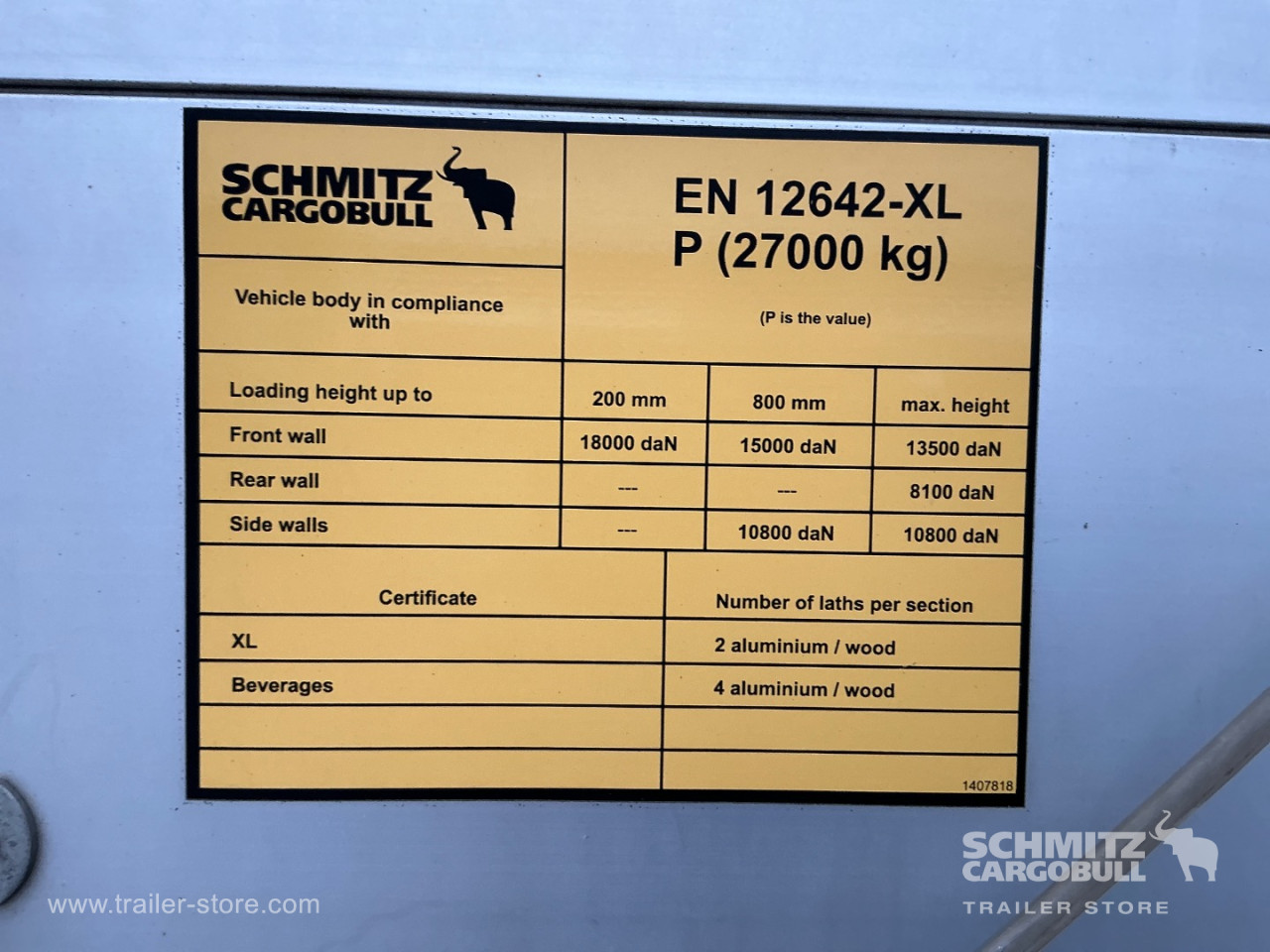 Schmitz Semi Curtainsider Standard , Foldedør højre