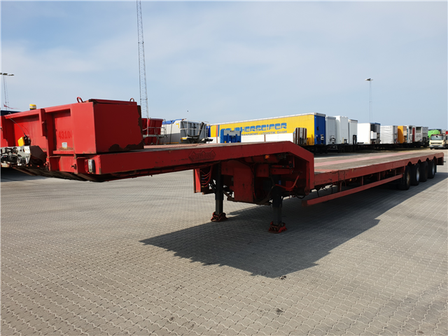 Diverse Noteboom Maskintrailer