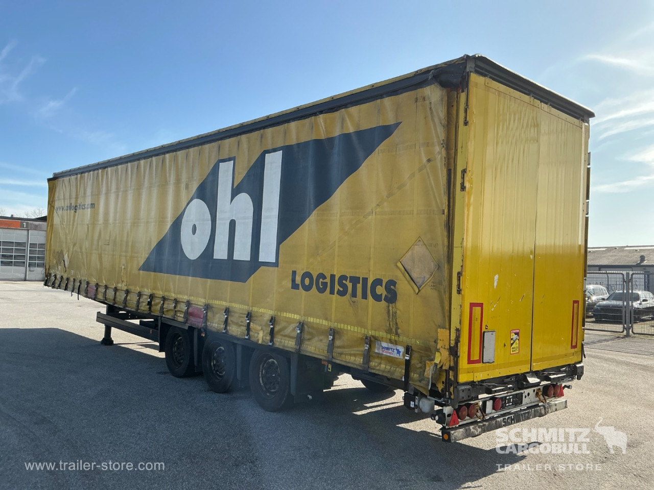 Schmitz Semi Curtainsider Mega