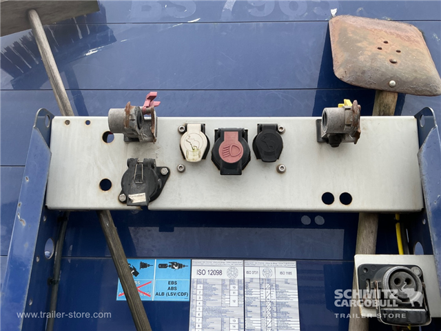 Schmitz Semi Dryfreight Standard Lift