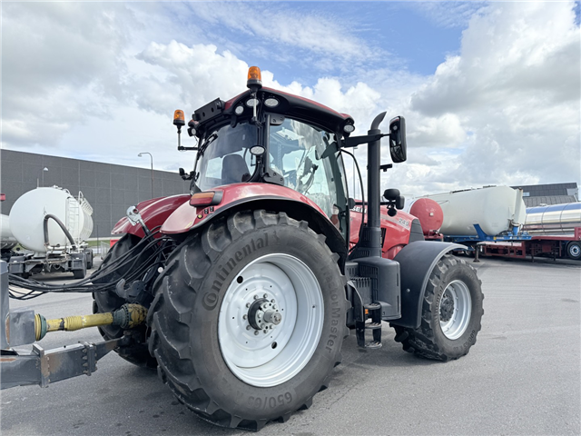 Case 240 Puma - Hvidtved Larsen 10.000 L KombiLine Slamsuger